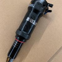 Rock Shox Deluxe Ultimate RCT Trunnion 185x55mm