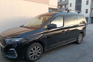 Ford Gran Tourneo 