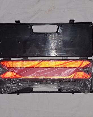 Triangolo dl emergenza auto*