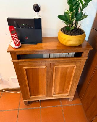 Gratis Mobiletto copri termosifone