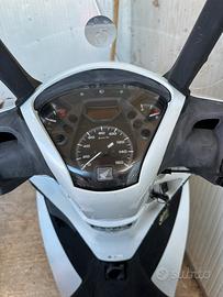 Honda Sh 150i anno 2015