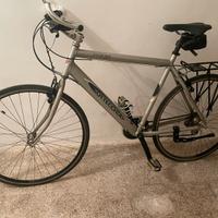 Bicicletta bici da cicloturismo