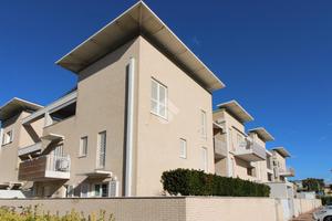 3 LOCALI A PORTO SAN GIORGIO