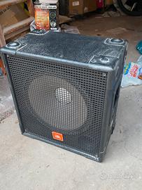 Jbl MR815