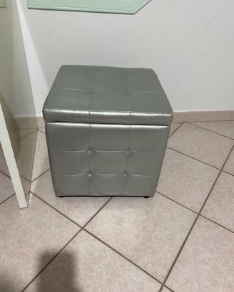 Pouff contenitore