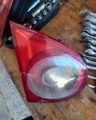 fanale faro posteriore interno sinistro golf 5 