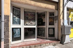 Locale di ampia metratura