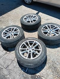 Gomme e cerchi in lega per Ford Focus 2016