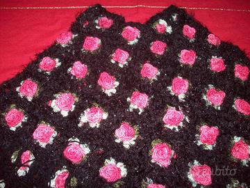 Poncho Lana L marca Dolce nuovo con etichetta Nero