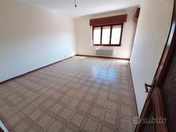 Ampio appartamento in un piccolo condominio