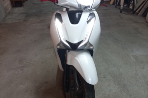 Sh 150 LED abs nuovissimo