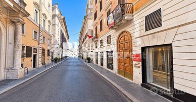 Immobile di 299 m² a Roma