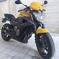 Yamaha XJ6 - 2011