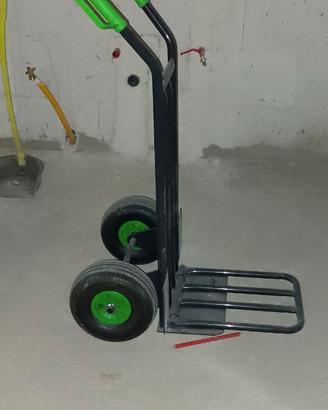 Carrello porta pacchi