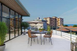 4 LOCALI A DESENZANO DEL GARDA