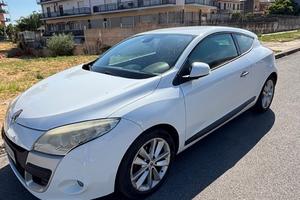 Renault megane coupe auto macchina diesel 1.5