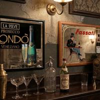 Coppia di Specchi Pubblicitari Vintage