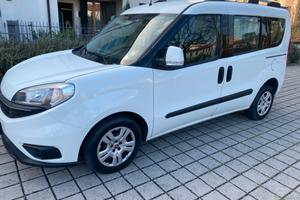FIAT DOBLO' 1.6 MJT CARGO COMBO 5 POSTI - 2016