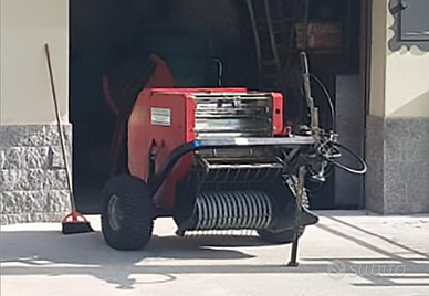 Imballatrice Caeb mini rotopressa