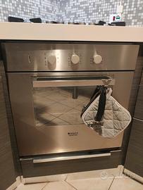 Forno Hotpoint ARISTON