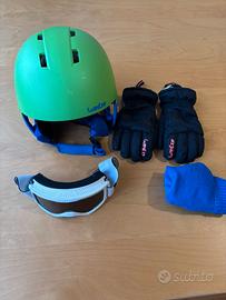 Casco guanti e mascherina sci ragazzo