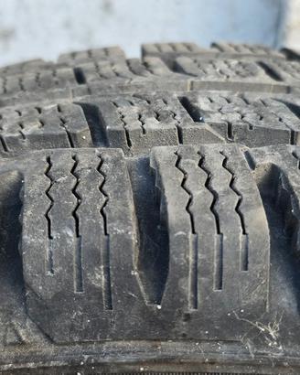 4 gomme invernali 195 R14C 106/104Q