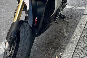 Aprilia dorsoduro 750 abs