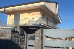 Villetta bifamiliare - Misterbianco