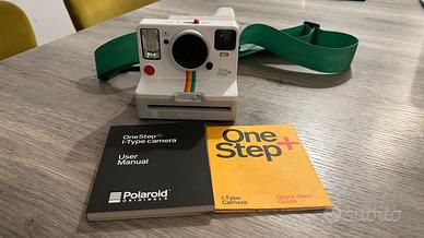 Polaroid  One Step +