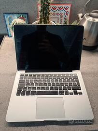 MacBook Pro Retina 13" Early 2015 - 8GB - SSD 128G