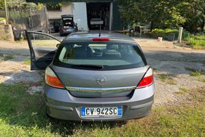 Opel Astra 1900 TDI