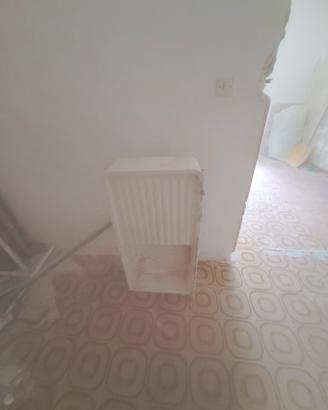 2 lavatoi in ceramica 