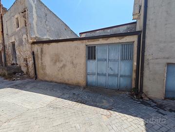 Garage / Magazzino