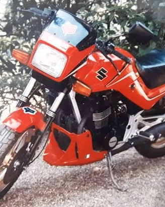 Suzuki GSX 550E 