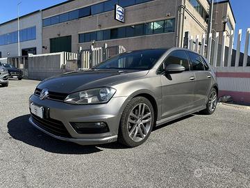 Volkswagen Golf R-line 1.6 tdi (btdi) Comfort...