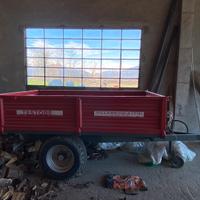 Rimorchio agricolo cassone ribaltabile omologato