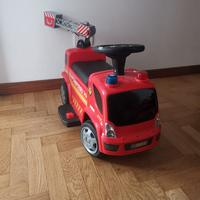 Camion pompieri cavalcabile