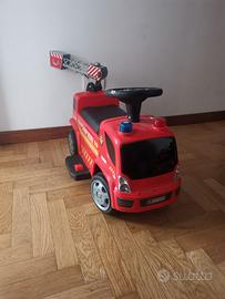 Camion pompieri cavalcabile