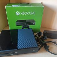 Xbox One 500GB + cuffie + alimentatore originali