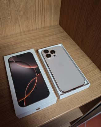 iPhone 16 pro 128gb titanio sabbia