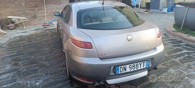 Alfa romeo gt - 1.9 jtdm 16v 150cv