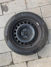 4 gomme neve Hankook 185/65/R15 cerchi in ferro