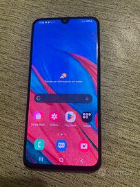 2 cellulari samsung 50 euro l uno