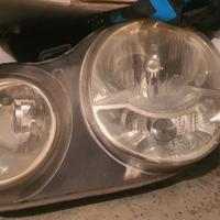 fari anteriori Volkswagen Polo