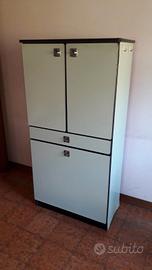 mobile cesto bucato