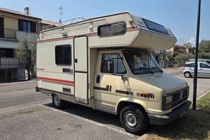 Camper Mansardato Pilote R380 (1988) – Fiat Ducato
