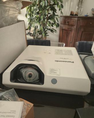 Proiettore Panasonic PT-TX410