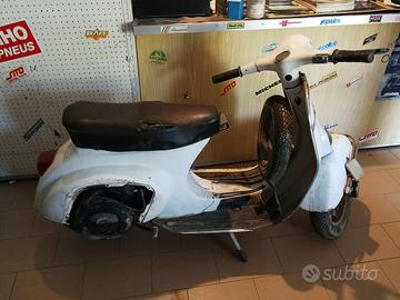 Vespa 50 L