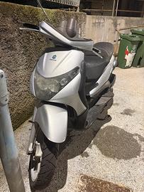 Beverly 250 a Carburatore