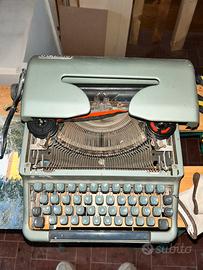 Macchina da scrivere